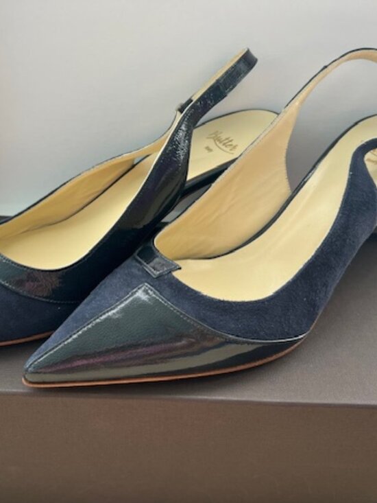 Butter Shoes - Butter Italy Navy Blue Suede Slingback kitten heels 8.5
